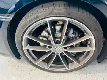 911 Carrera