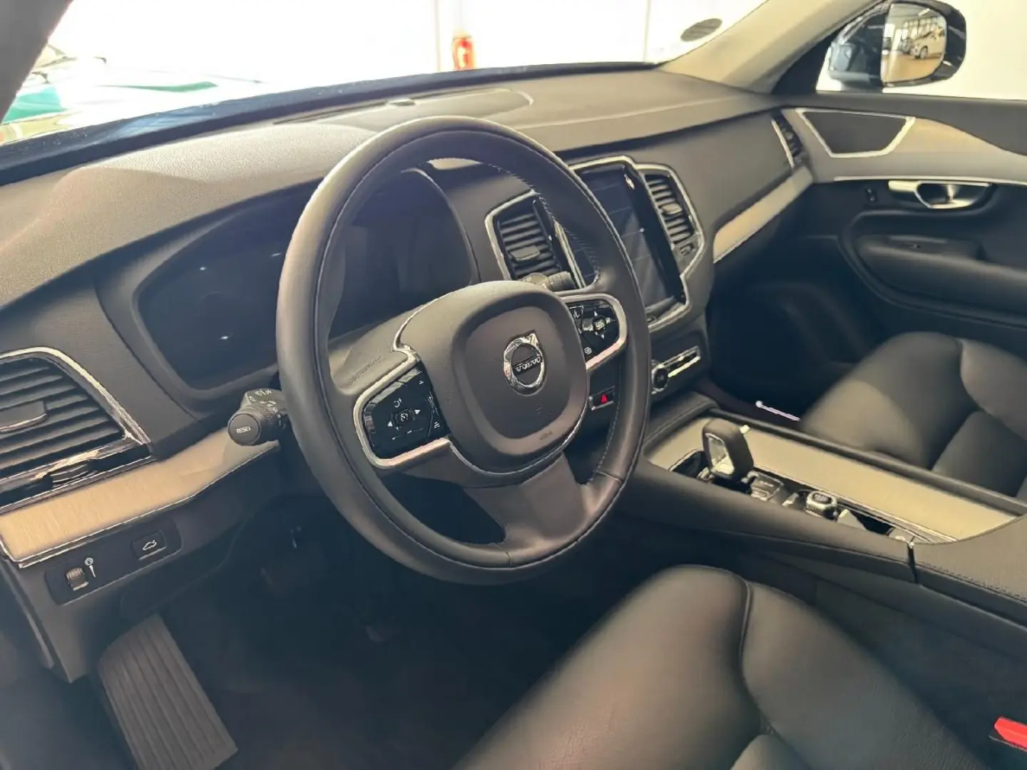 XC90 Momentum Pro AWD