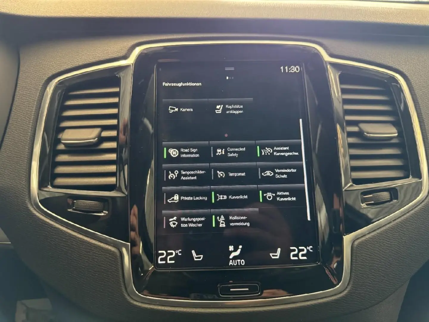 XC90 Momentum Pro AWD