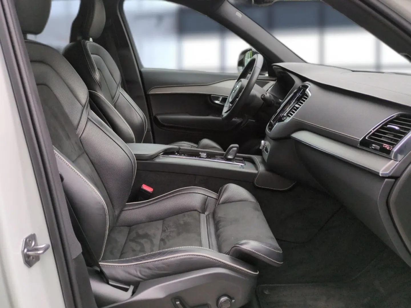 XC90 B5 (Diesel) R-Design AWD Automatik Navi LED