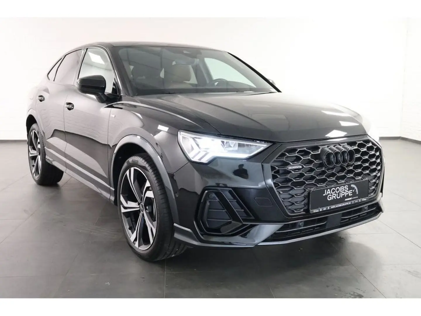 Q3 Sportback 40 TDI quattro S-line S-tronic,Navi