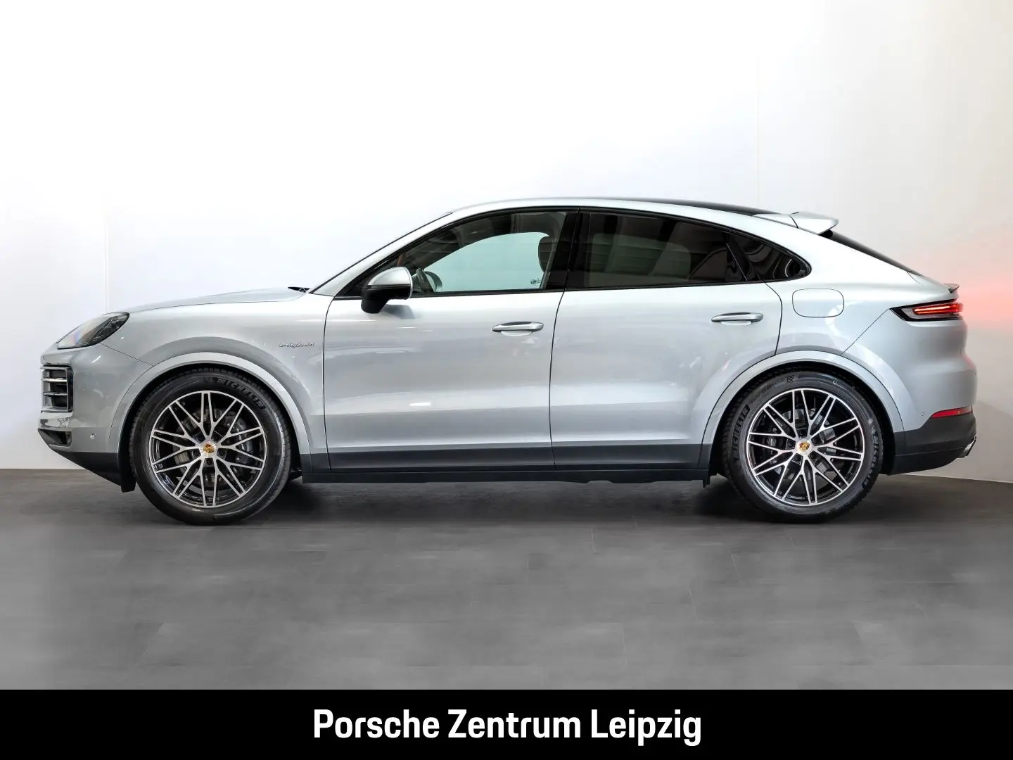 Cayenne E-Hybrid Coupe Sportabgas Inno HeadUp