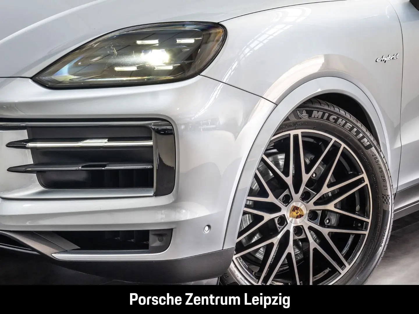 Cayenne E-Hybrid Coupe Sportabgas Inno HeadUp