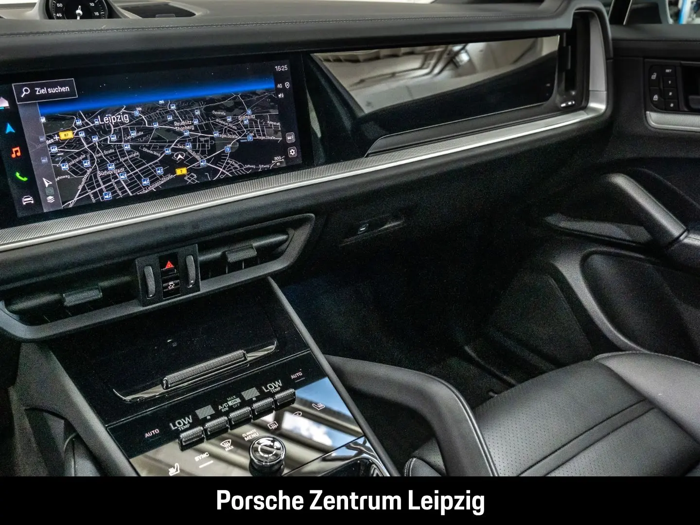 Cayenne E-Hybrid Coupe Sportabgas Inno HeadUp