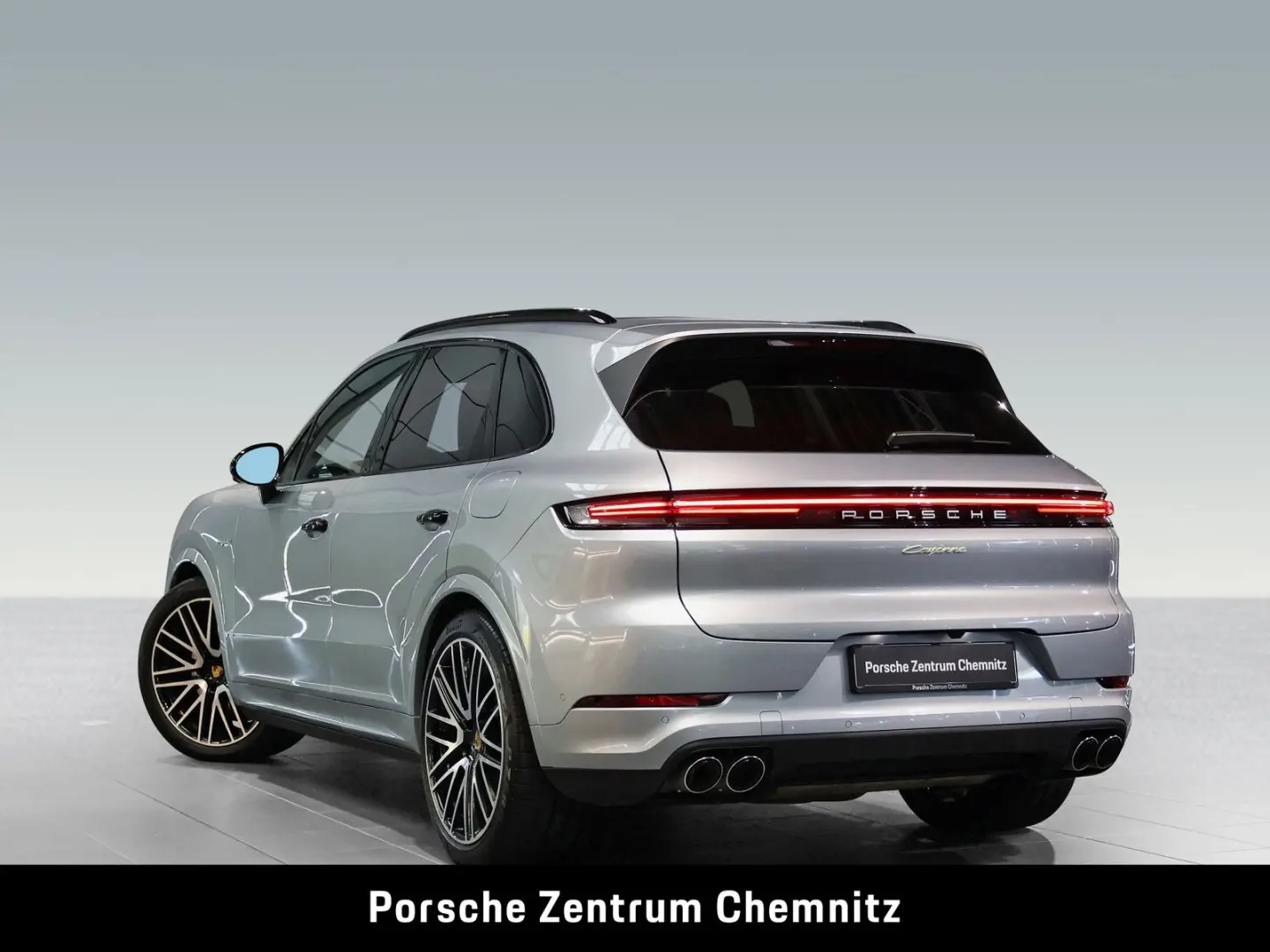 Cayenne E-Hybrid Luft;Chrono;BOSE;AHZV