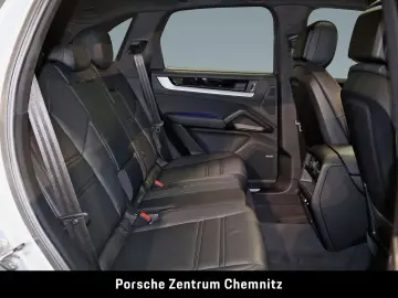 Cayenne E-Hybrid Luft;Chrono;BOSE;AHZV
