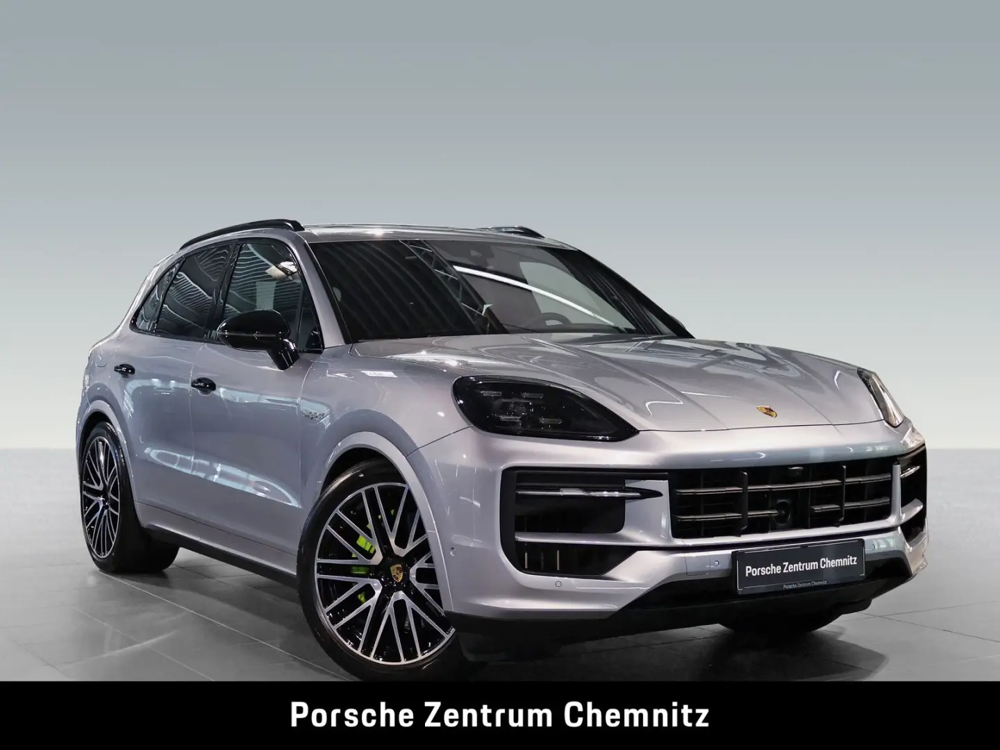 Cayenne E-Hybrid Luft;Chrono;BOSE;AHZV