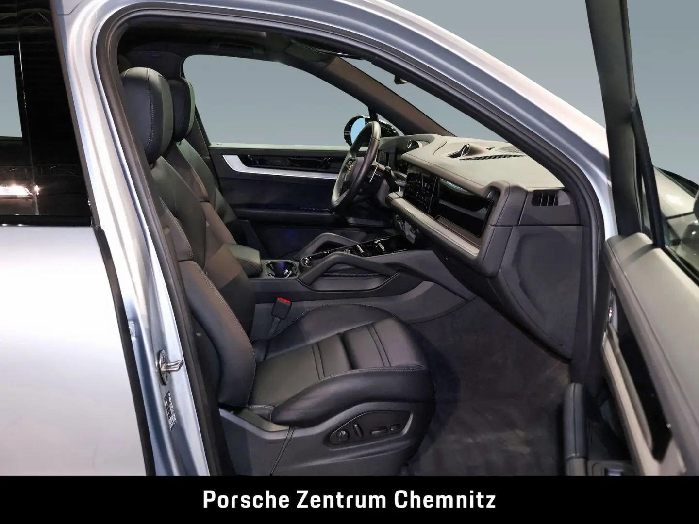 Cayenne E-Hybrid Luft;Chrono;BOSE;AHZV