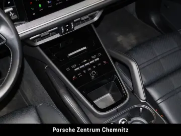 Cayenne E-Hybrid Luft;Chrono;BOSE;AHZV