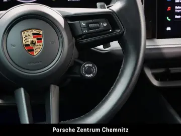 Cayenne E-Hybrid Luft;Chrono;BOSE;AHZV