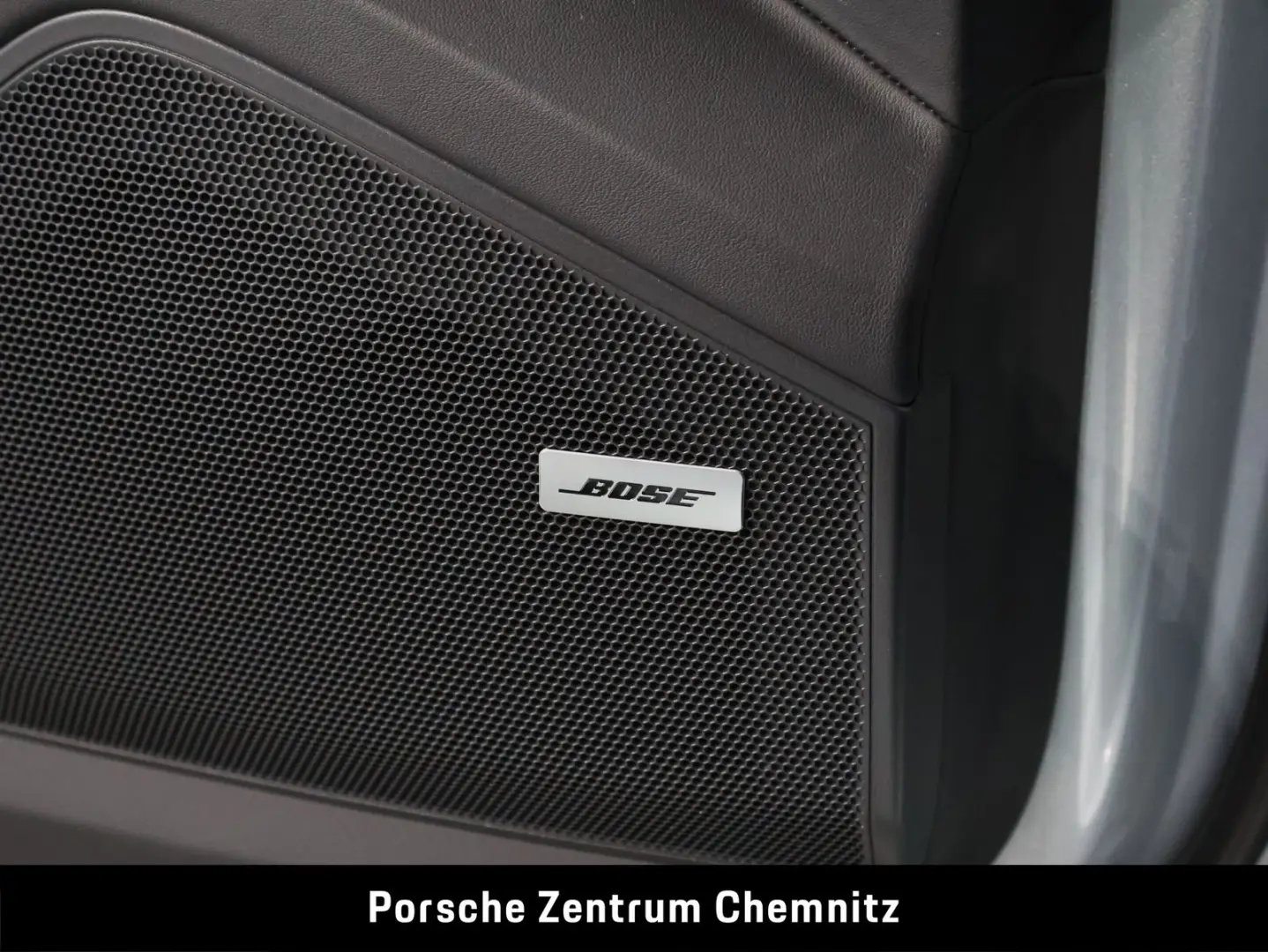 Cayenne E-Hybrid Luft;Chrono;BOSE;AHZV