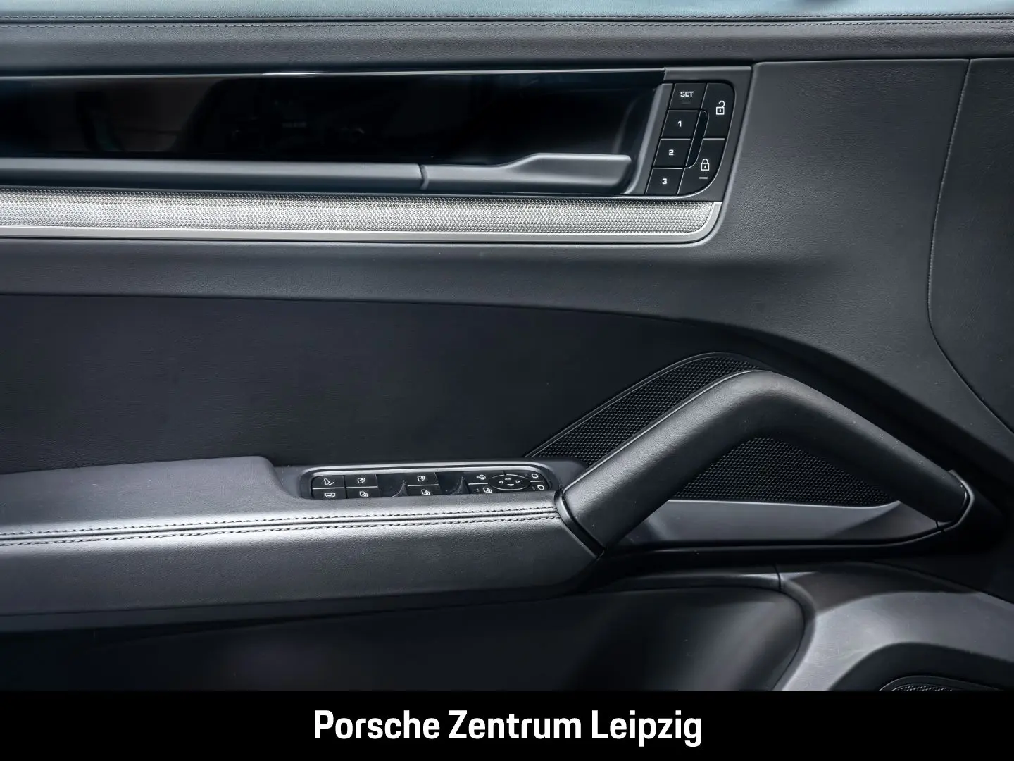 Cayenne E-Hybrid Coupe HD-Matrix HeadUp AHK ACC