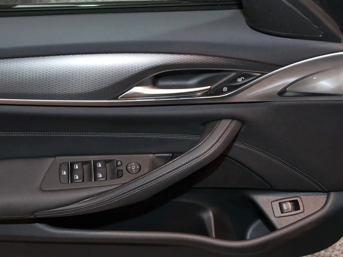 530d Lim. M Sport Adp.LED DrivAssProf HIFI