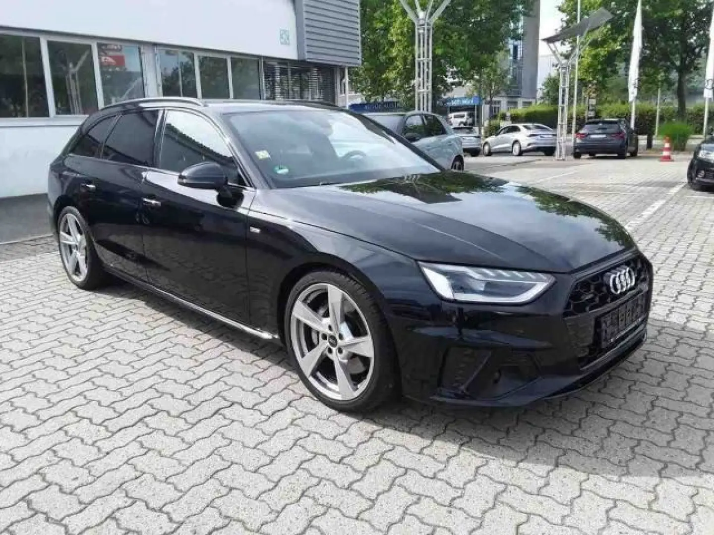 A4 Avant 50 TDI QU S-LINE LED+NAVI+PANO+AHK-VORB