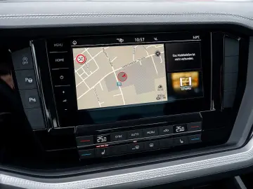 Touareg 3.0 V6 TDI 4M AHK ACC KAMERA DAB+ LED