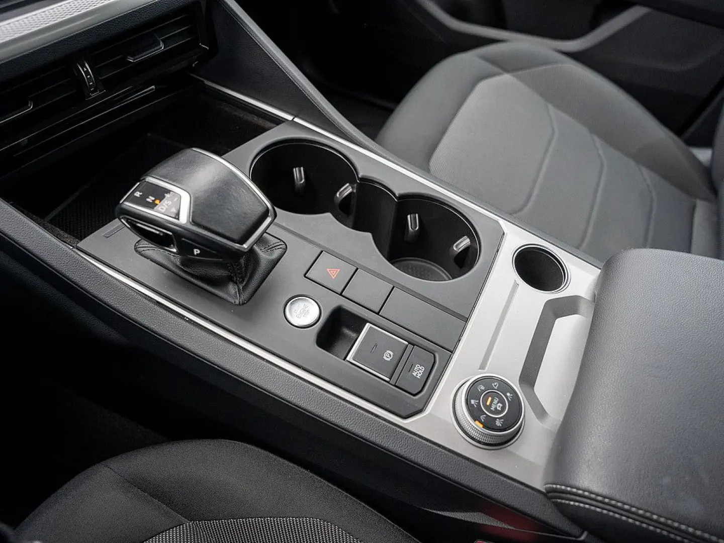 Touareg 3.0 V6 TDI 4M AHK ACC KAMERA DAB+ LED
