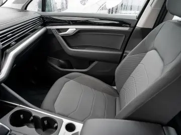 Touareg 3.0 V6 TDI 4M AHK ACC KAMERA DAB+ LED