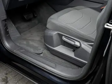 Touareg 3.0 V6 TDI 4M AHK ACC KAMERA DAB+ LED