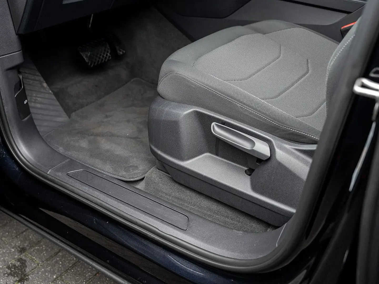 Touareg 3.0 V6 TDI 4M AHK ACC KAMERA DAB+ LED