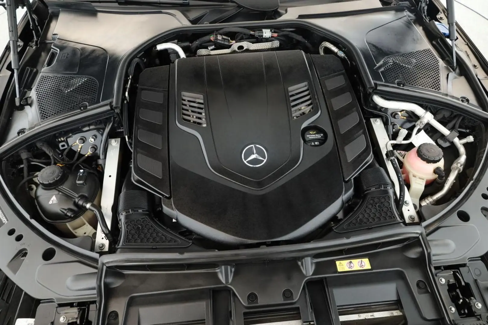 S 580 lang AMG DIGITAL Pano HUD HighEndFond 21