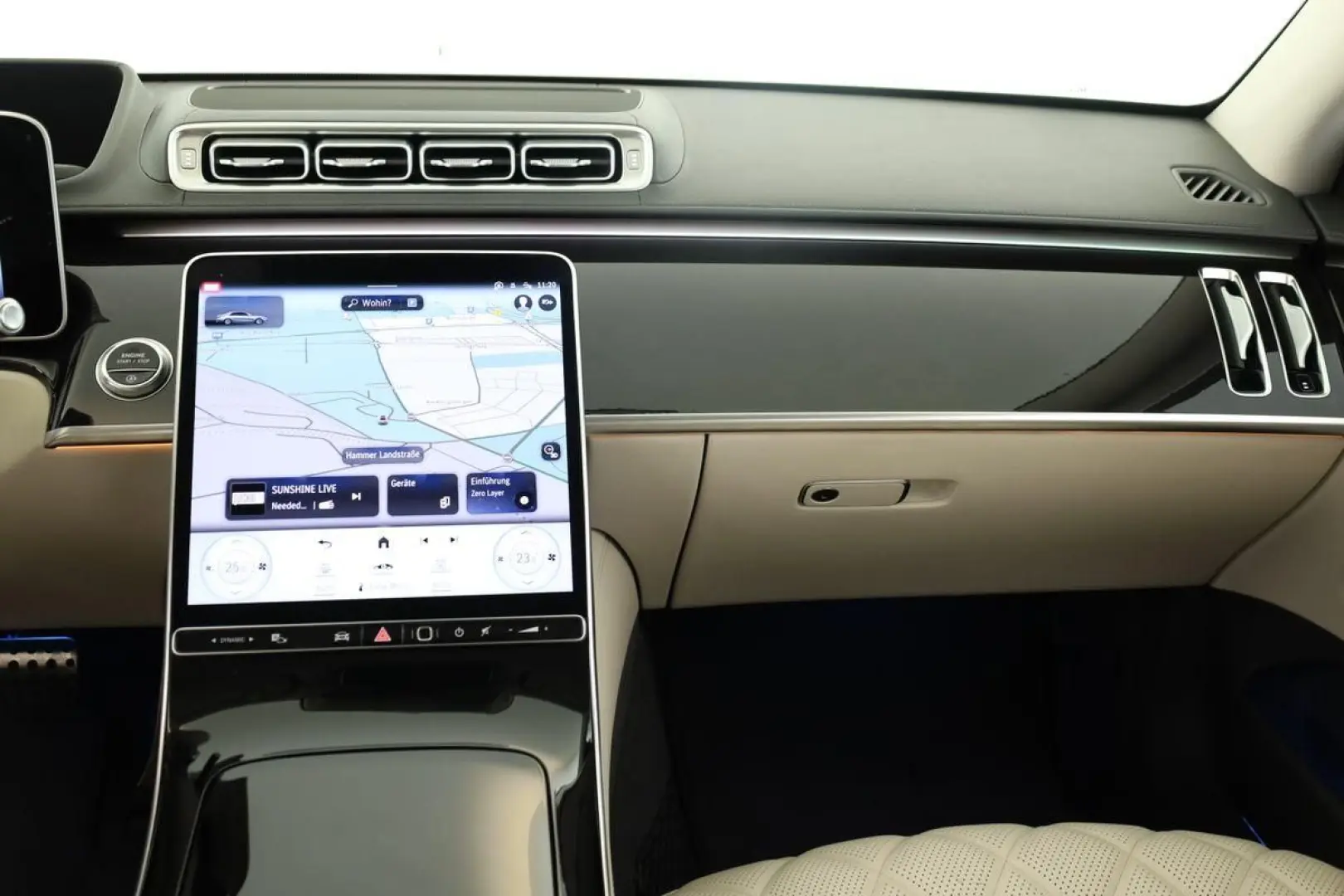 S 580 lang AMG DIGITAL Pano HUD HighEndFond 21