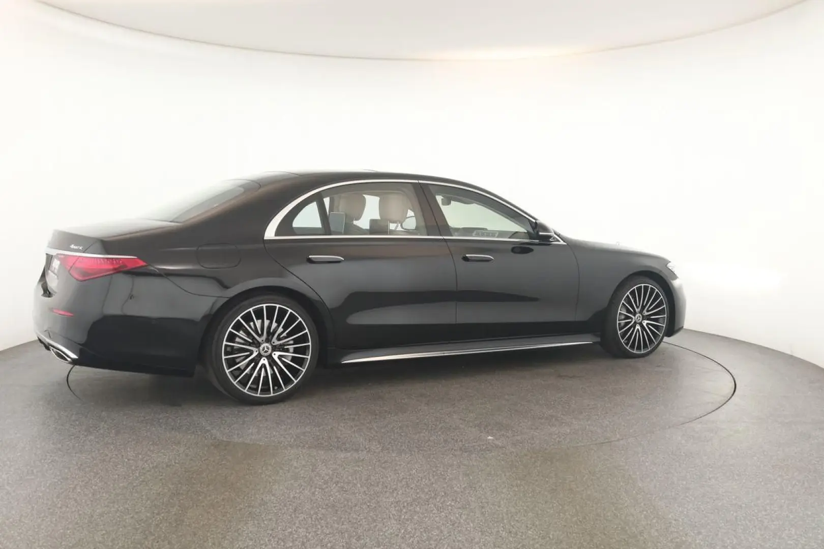 S 580 lang AMG DIGITAL Pano HUD HighEndFond 21