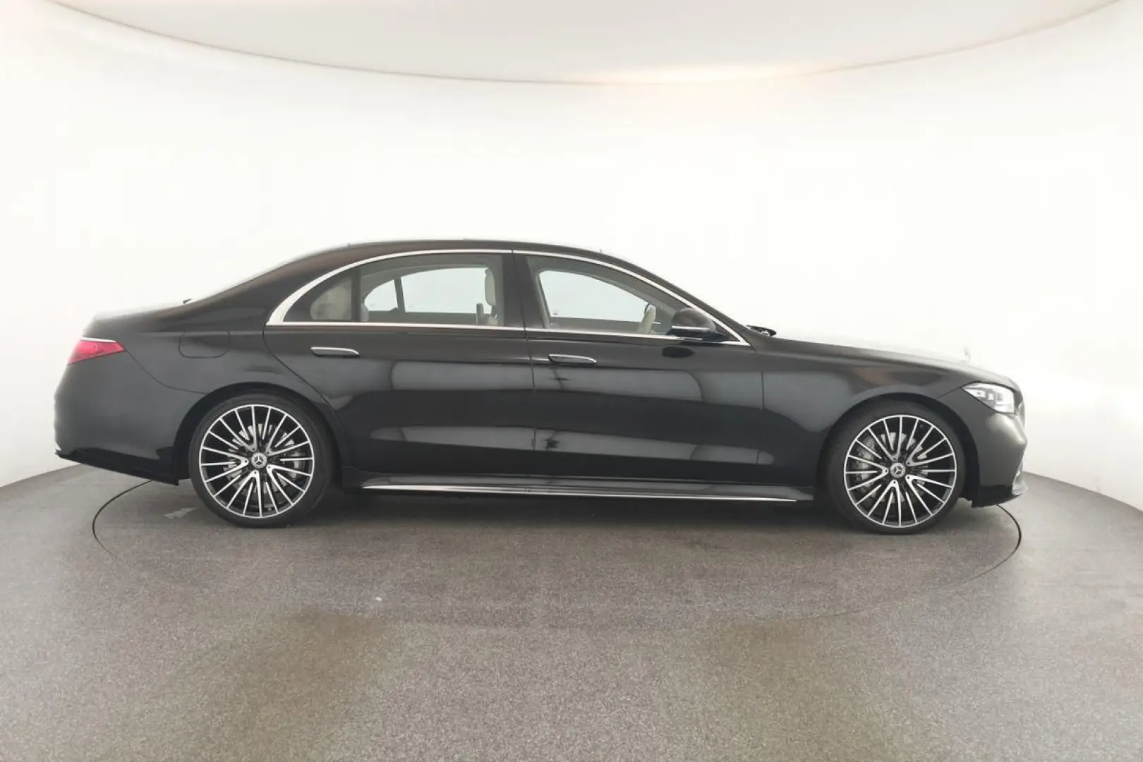 S 580 lang AMG DIGITAL Pano HUD HighEndFond 21