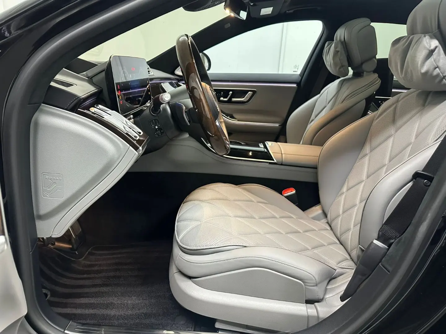 S 580 Maybach  *PANORAMA*TABLET*TV*EXECUTIVE*