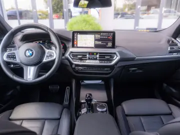 BMW X4 xDrive 20i