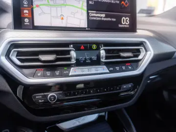 BMW X4 xDrive 20i