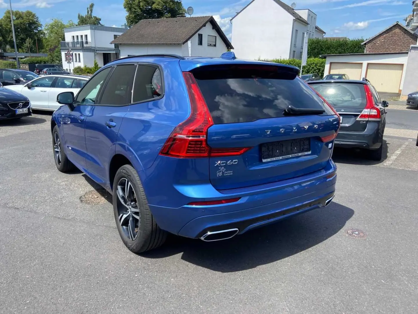 XC60 R-Design, T8 AWD Plug-in Hybrid, Voll-LED,