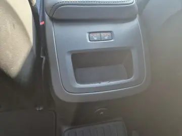 XC60 T8 AWD Recharge Plug-In Hybrid Ultra Dark
