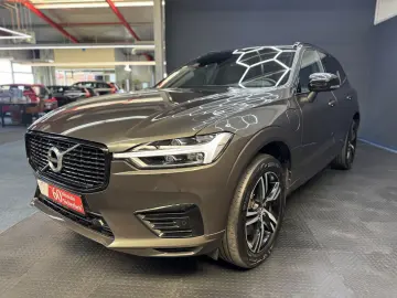 XC60 T6 R Design Recharge Plug-In Hybrid AWD