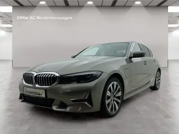 330e xDrive
