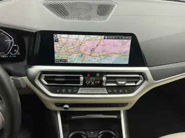 330e xDrive