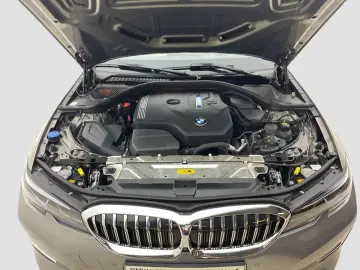 330e xDrive