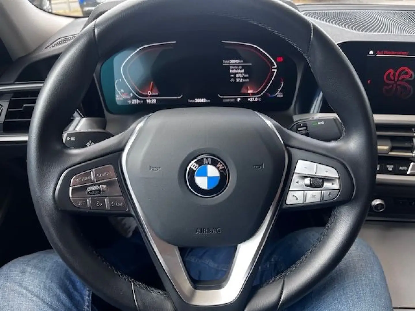 330 d xDrive Advantage