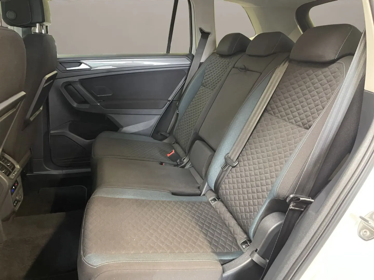 Tiguan Allspace 2.0 TDI IQ.DRIVE ACC Navi SHZ