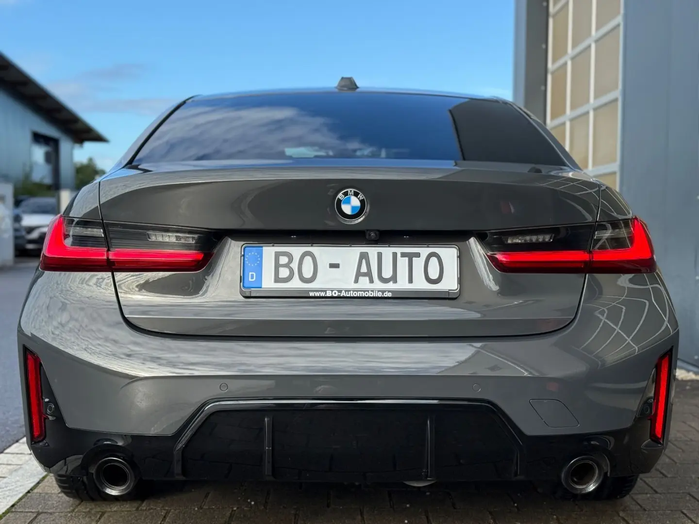 320 d xDrive M-SPORT