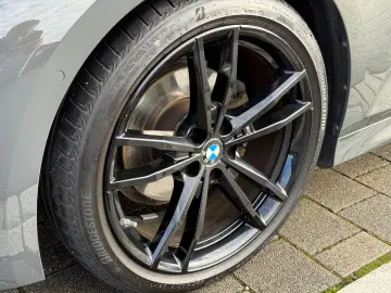 320 d xDrive M-SPORT
