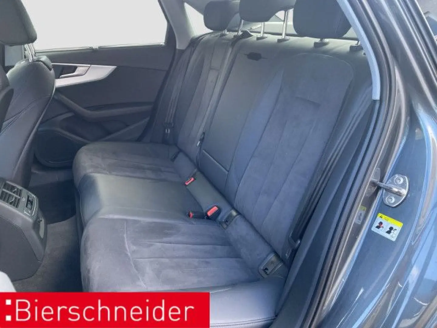 A4 Lim 30 TDI S-Line AHK STHZ LED ACC VC