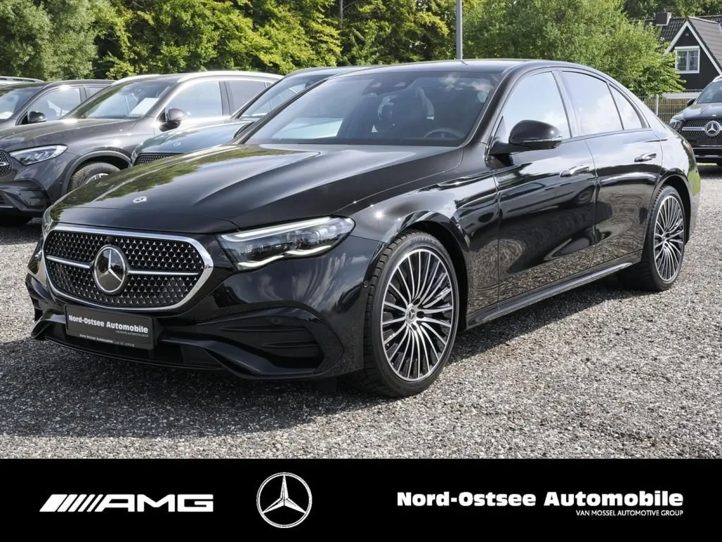 E 200 AMG NIGHT MEMORY NAVI PANO 360° BUR DISTRO