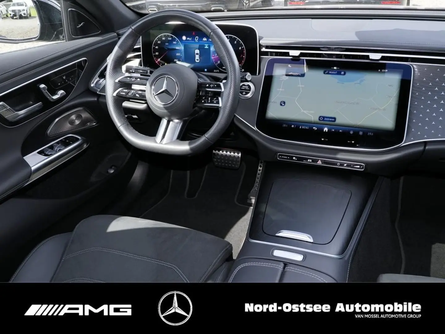 E 200 AMG NIGHT MEMORY NAVI PANO 360° BUR DISTRO