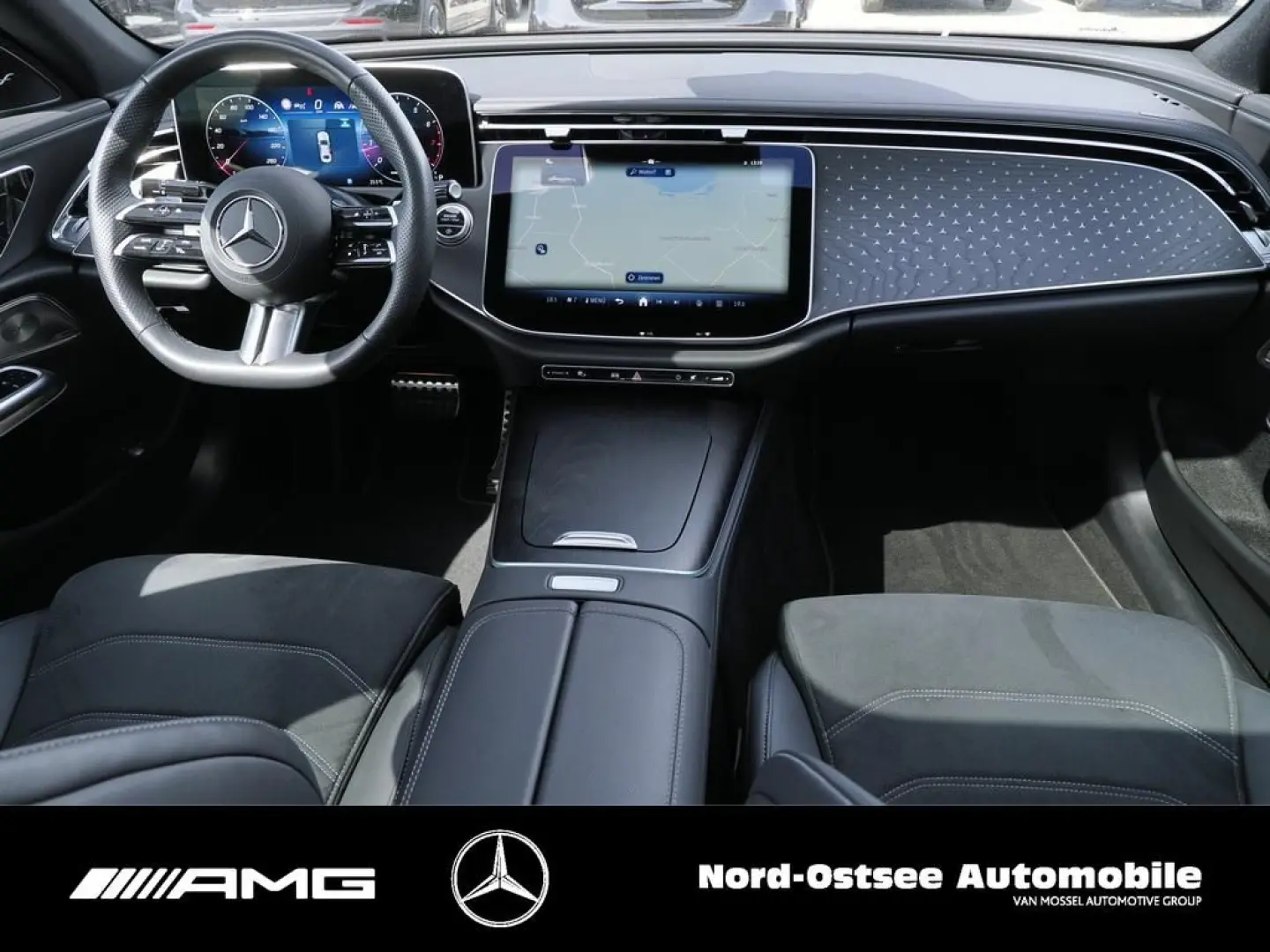 E 200 AMG NIGHT MEMORY NAVI PANO 360° BUR DISTRO