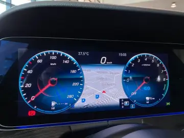 E 300e Limousine Exclusive WideS AugReality DAB