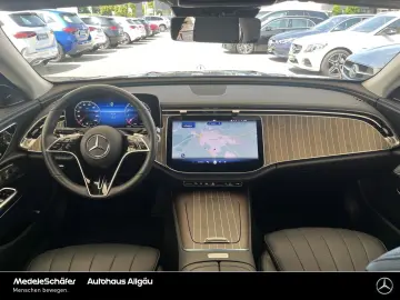 E 200 Exclusive Premium