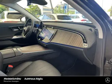 E 200 Exclusive Premium