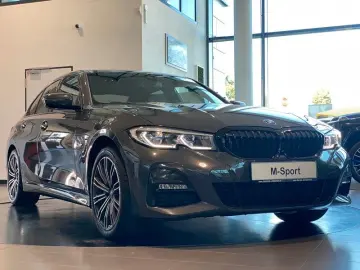 330e xDr M-Sport
