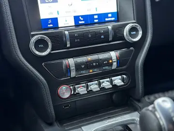 Mustang Shelby GT 500 5.0 V8 Performance *LED*
