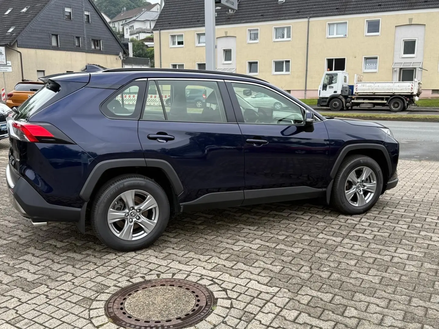 RAV 4 2.0 16V 4x4 Automatik dig. Tacho Cam DAB